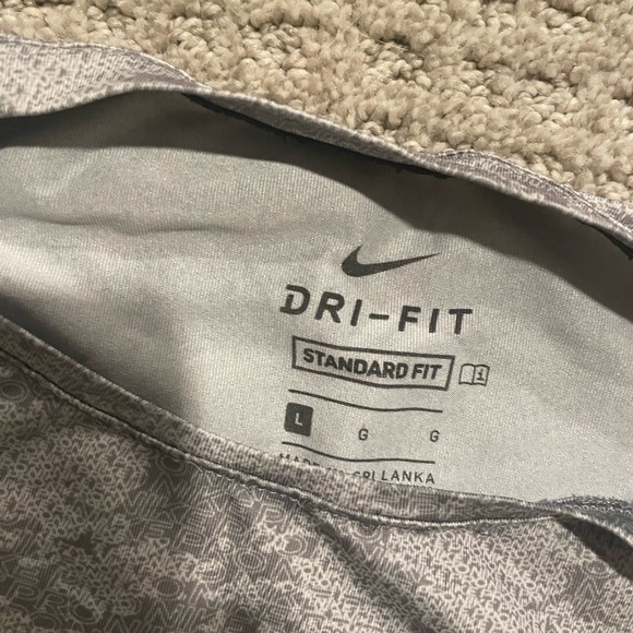 Nike Pro Boys size Large shirt and shorts - Picture 3 of 5